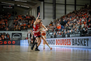 Tango Bourges Basket, historique meneur