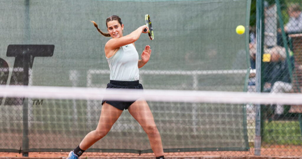 Julie Bretnacher particpant au tournoi d'Aix-les-Bains