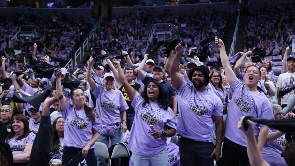 Fans living the Ballhalla culture
